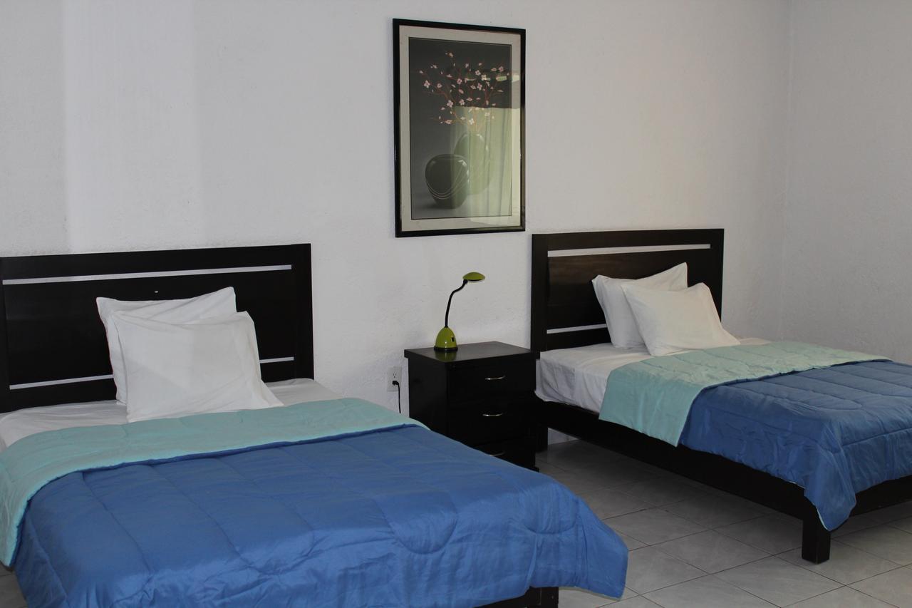 Hotel Villas Cuernavaca Темикско Екстериор снимка